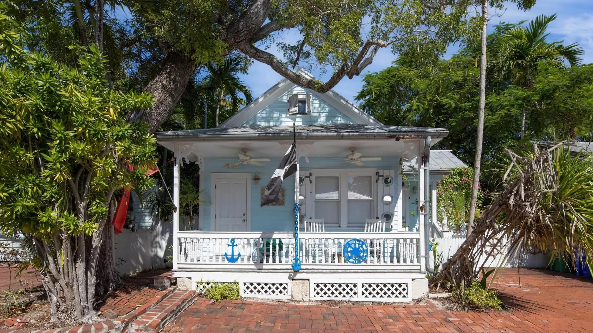 Boat House By Avantstay Character Cottage Central Location W Shared Pool Month Long Stays Cayo Hueso Сasa de vacaciones