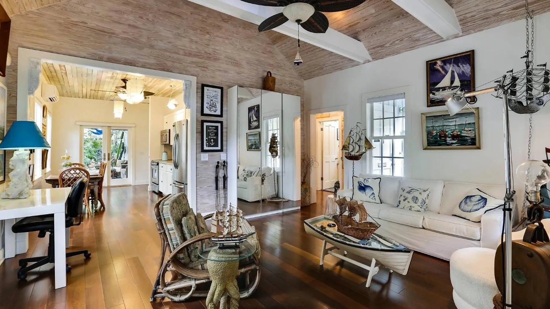 Holiday home Boat House By Avantstay Character Cottage Central Location W Shared Pool Month Long Stays Key West